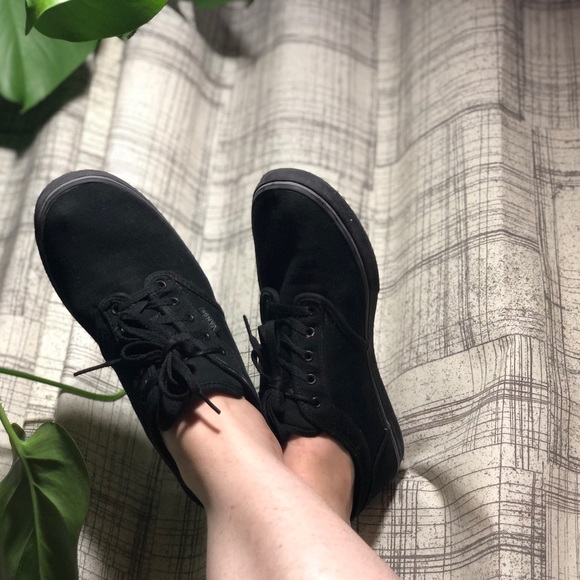 Vans | Shoes | Vans Atwood Low Canvas 
